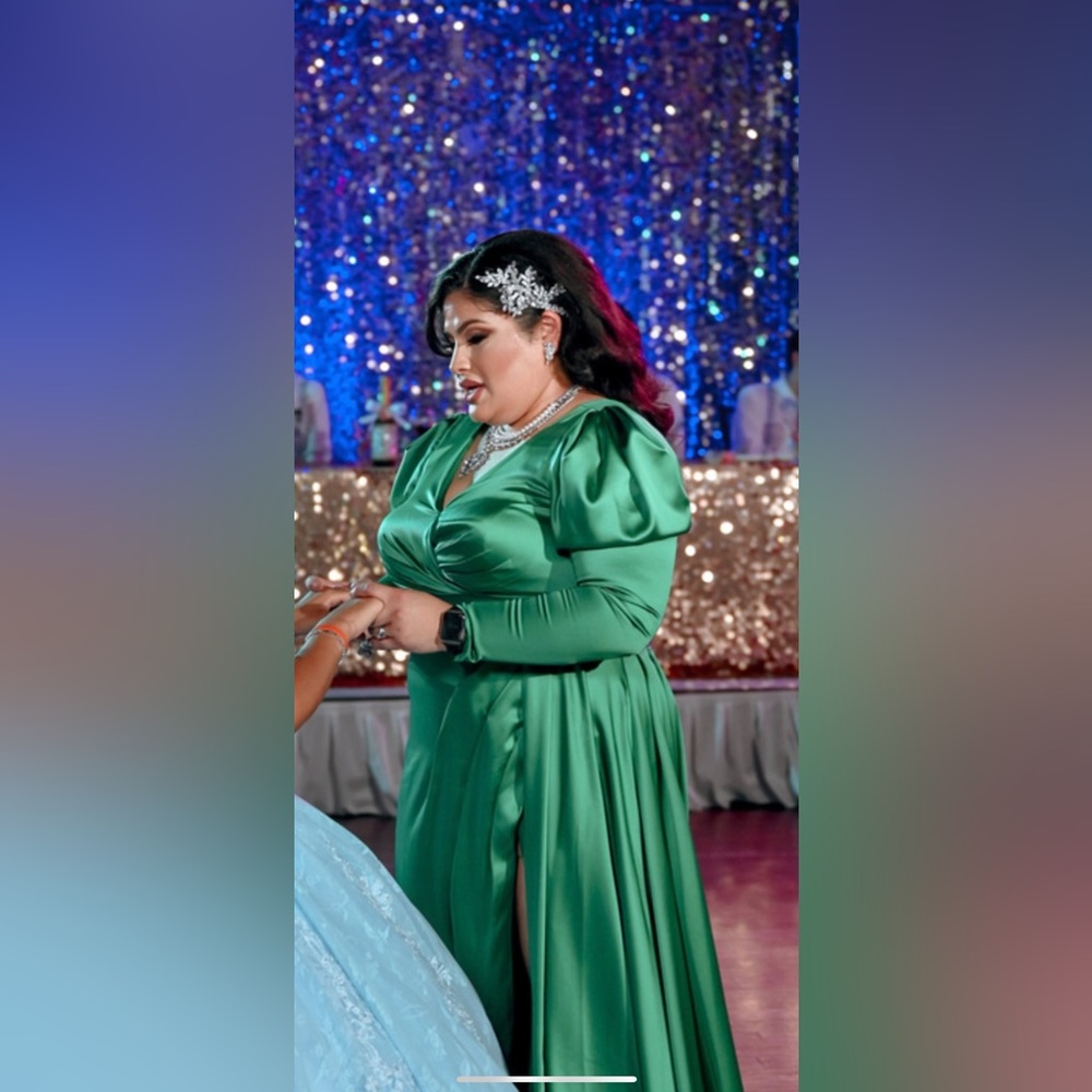 Green silk beautiful ballgown.